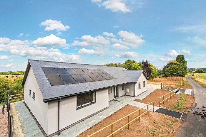 4 Bedroom Detached Bungalow For Sale In Lye Common, Christian Malford, Chippenham, SN15