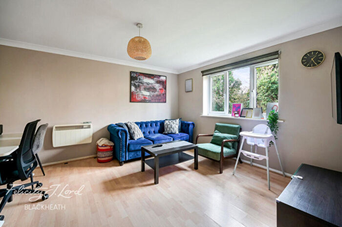 2 Bedroom Apartment For Sale In Bernard Ashley Drive, Charlton, SE7