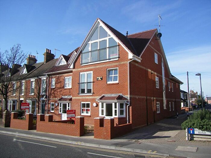 1 Bedroom Flat To Rent In Poole, BH15