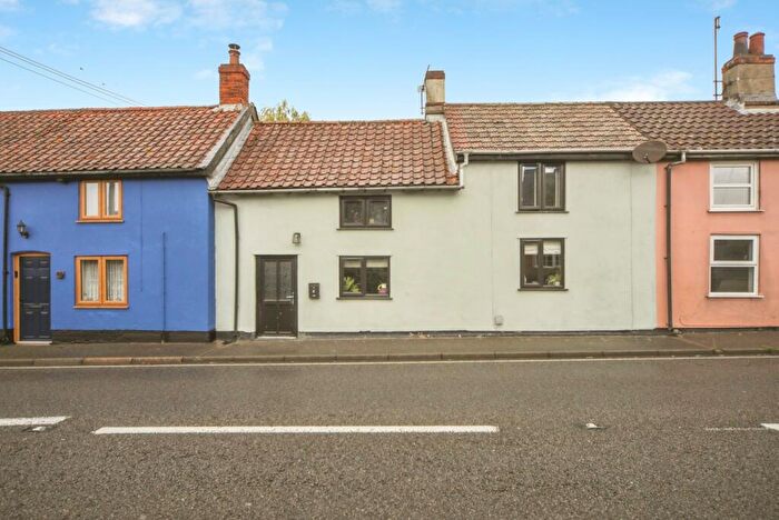 2 Bedroom Terraced House For Sale In Pains Hill, Stowmarket, Suffolk, IP14
