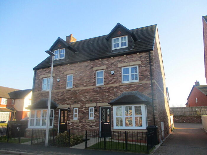 4 Bedroom Town House To Rent In Newbury Way, The Ridings, Carlisle, CA2