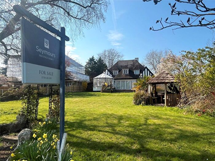 4 Bedroom Detached House For Sale In Staines, Surrey, TW18