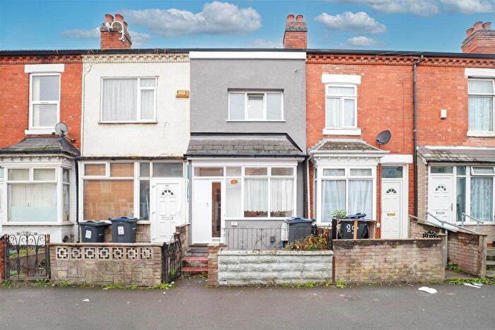 3 Bedroom Terraced House For Sale In Solihull Road, Birmingham, B11