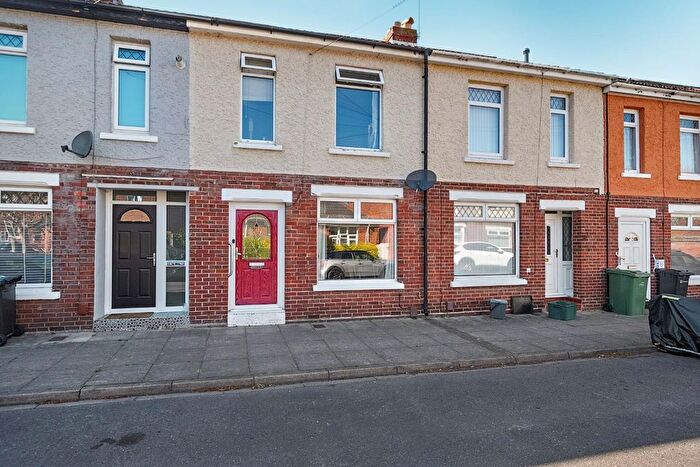 2 Bedroom Terraced House For Sale In Meryl Road, Southsea, PO4