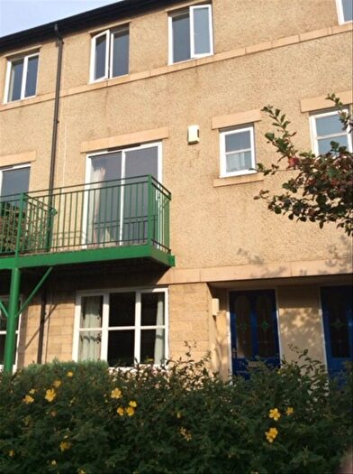 2 Bedroom House To Rent In Fairfield Road, Lancaster, LA1