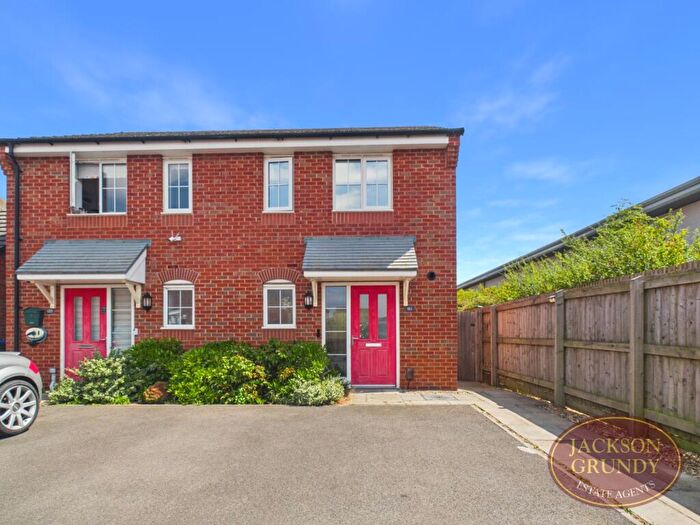 2 Bedroom Semi-Detached House For Sale In Damselfly Road, Pineham, NN4