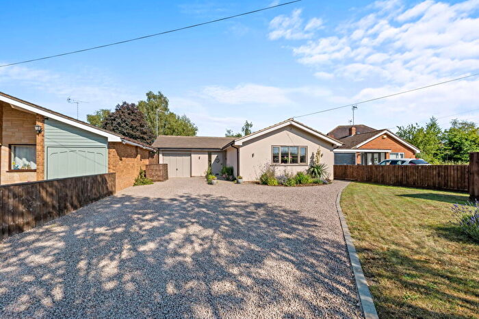 3 Bedroom Detached Bungalow For Sale In Wingletang, Southwell Road, Kirklington, NG22