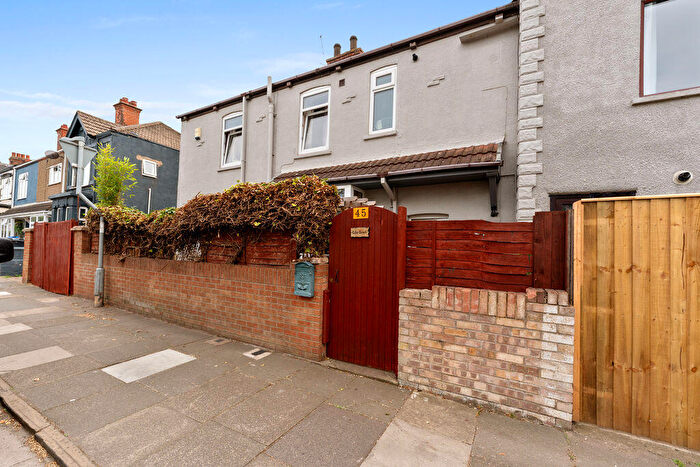 2 Bedroom End Of Terrace House For Sale In Grant Street, Cleethorpes, DN35