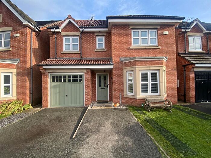 4 Bedroom Detached House For Sale In The Brambles, New Hartley, Whitley Bay, NE25