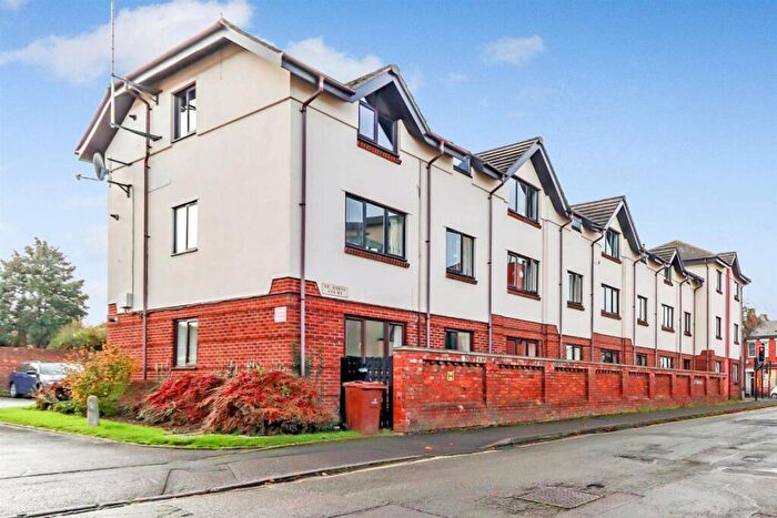 1 Bedroom Flat To Rent In Millbrook Street, GL50