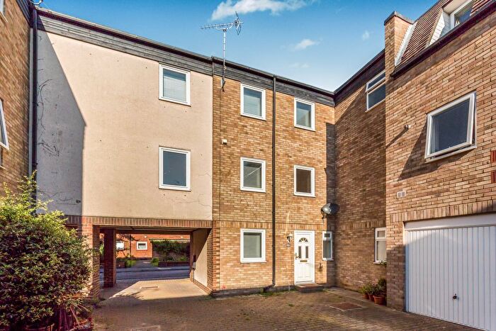 3 Bedroom Property To Rent In Little Southsea Street, Southsea, PO5