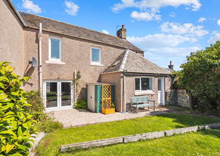 2 Bedroom Terraced House For Sale In Whins Of Milton, Stirling, FK7