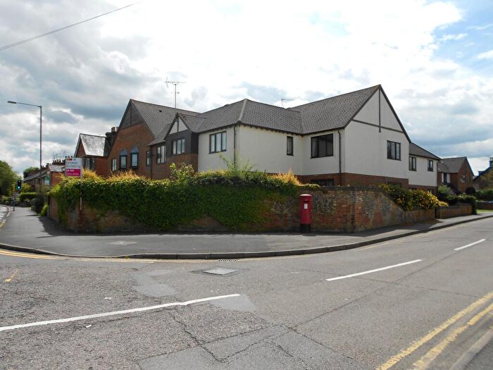 2 Bedroom Flat To Rent In Chiltern Road, Wendover, Aylesbury, HP22