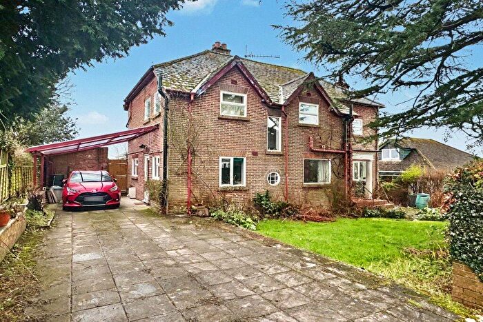 4 Bedroom Detached House For Sale In Pentrosfa, Llandrindod Wells, Powys, LD1