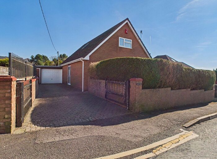 4 Bedroom Detached House For Sale In Hawthorn Road, Beaufort, NP23