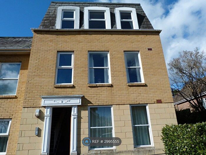 1 Bedroom Flat To Rent In Palmerston Court, Winchester, SO23