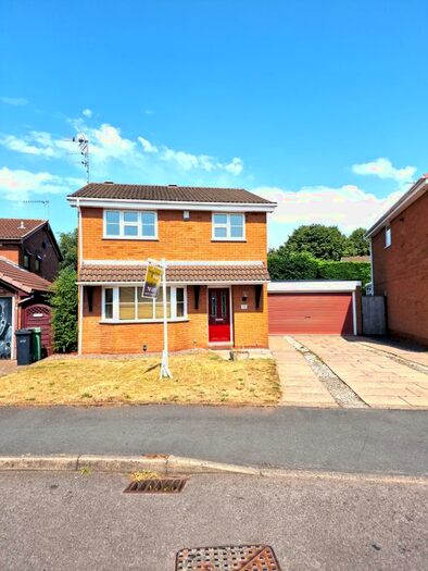 4 Bedroom Detached House To Rent In Sheraton Grange, Stourbridge, DY8