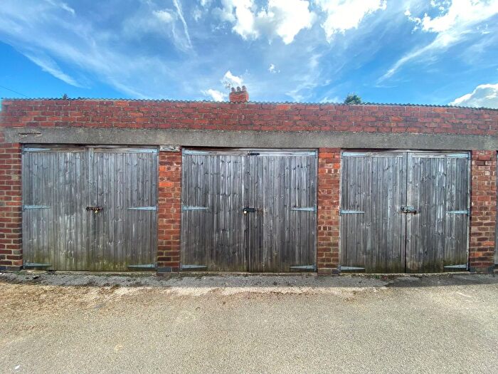 Garage / Parking To Rent In Vincent Avenue, Beeston, Nottingham, Nottinghamshire, NG9