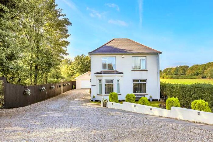 4 Bedroom Detached House For Sale In Gileston Road, Gileston, Barry, CF62