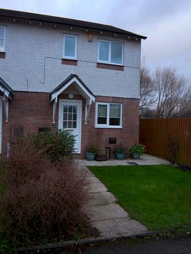 2 Bedroom End Of Terrace House To Rent In Rysdale Crescent, Morecambe, LA4