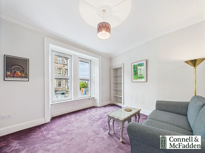 2 Bedroom Flat To Rent In East Norton Place, Abbeyhill, Edinburgh, EH7