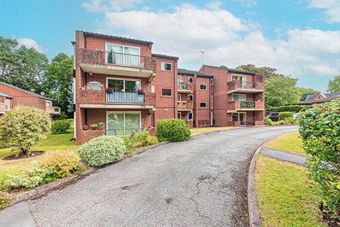 2 Bedroom Apartment To Rent In Nugee Court, Dukes Ride, Crowthorne, RG45