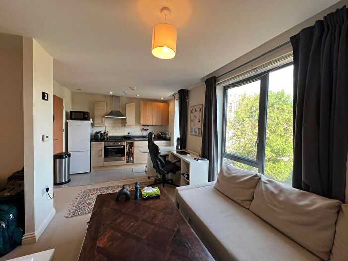 1 Bedroom Studio To Rent In Joslin Avenue, NW9