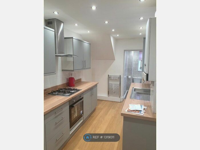 2 Bedroom Flat To Rent In Morris Street, Birtley, Chester Le Street DH3