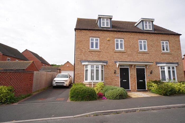 3 Bedroom Semi-Detached House For Sale In Bobbin Drive, Loughborough, LE11