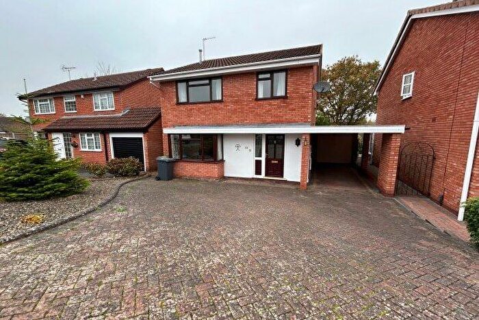 4 Bedroom Property To Rent In Yellowhammer Court, Kidderminster, DY10