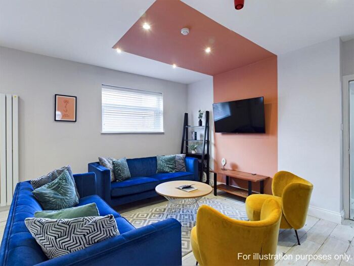 7 Bedroom House To Rent In Cyril Street, Manchester, M14