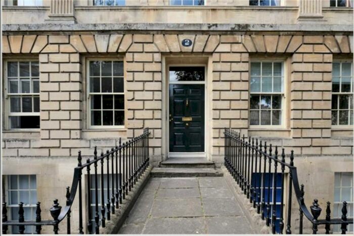 1 Bedroom Apartment To Rent In Laura Place, Bath, BA2