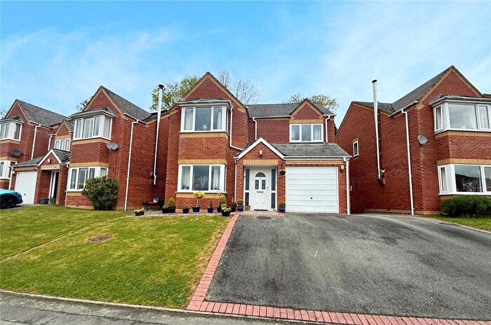 4 Bedroom Detached House For Sale In Brynfa Avenue, Welshpool, Powys, SY21