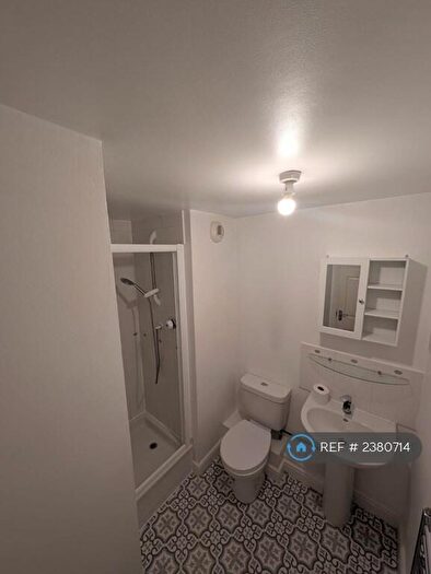 2 Bedroom Flat To Rent In Coychurch Road, Bridgend, CF31