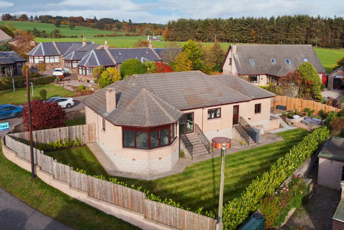 3 Bedroom Bungalow For Sale In Lochside, St Cyrus, DD10