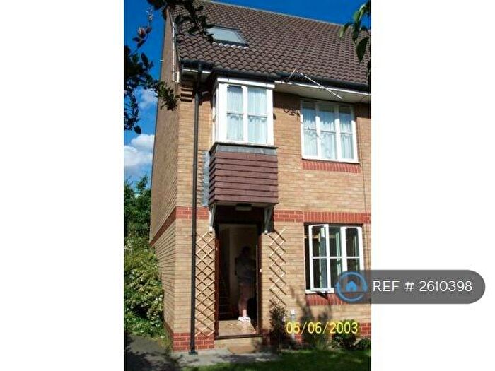 1 Bedroom Flat To Rent In Bunning Way, London, N7