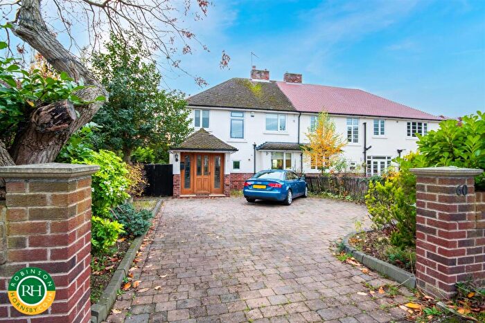 3 Bedroom Semi-Detached House For Sale In Ellers Avenue, Doncaster, DN4