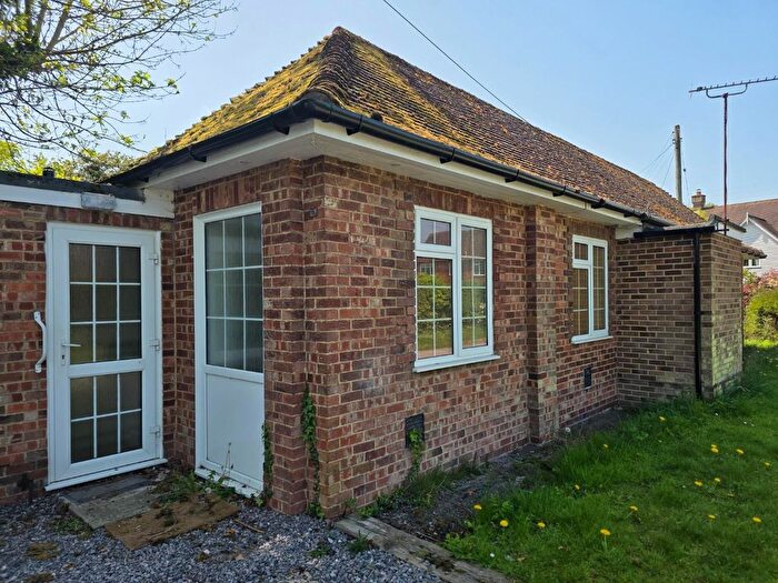 2 Bedroom Bungalow To Rent In North Street, Biddenden, TN27
