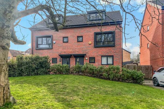 3 Bedroom House For Sale In Medlock Close, Bridgewater Gardens, Runcorn, WA7