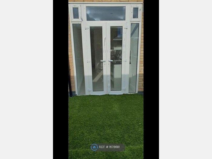 1 Bedroom Flat To Rent In High Road, Dagenham, RM6