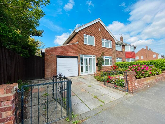 3 Bedroom House To Rent In Leighton Avenue, Maghull, L31