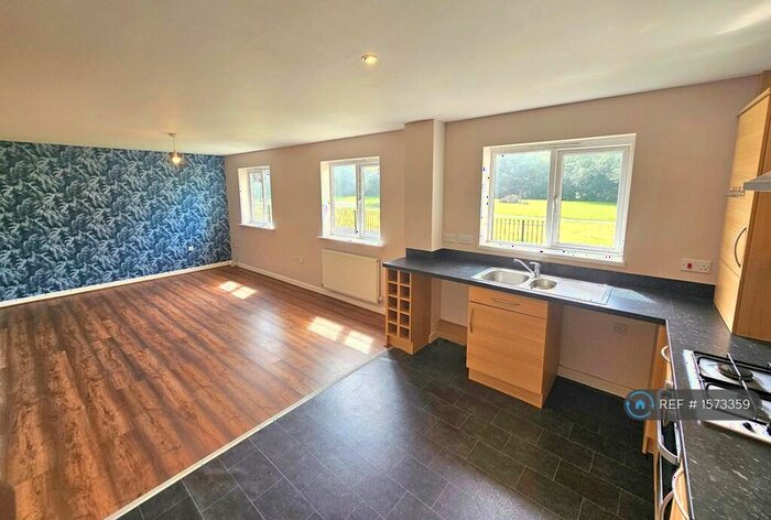 2 Bedroom Flat To Rent In Taku Court, Blyth, NE24