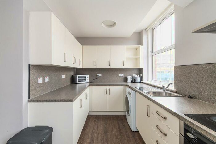 1 Bedroom Apartment To Rent In St. James Street, City Centre, Newcastle Upon Tyne, NE1