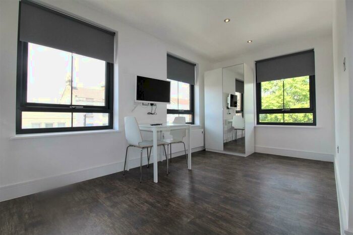 Studio To Rent In Green Lanes, Harringay, N8