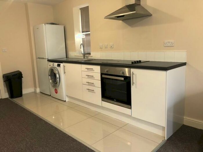 1 Bedroom Apartment To Rent In Moorcroft Apartments, Mcconnel Crescent, Doncaster, South Yorkshire, DN11