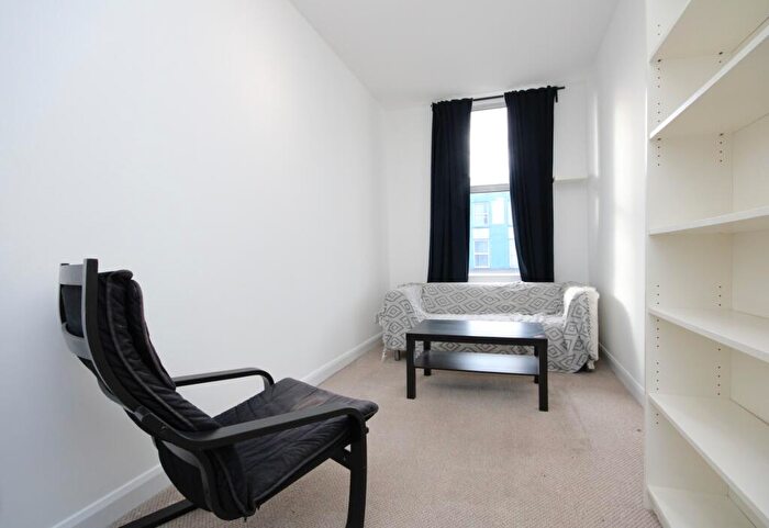 1 Bedroom Flat To Rent In Holloway Road, Highbury, N7
