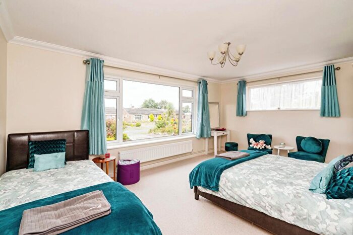 2 Bedroom Bungalow For Sale In Bracken Avenue, Overstrand, Cromer, Norfolk, NR27