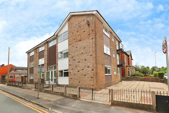 2 Bedroom Flat For Sale In Mosley Avenue, Bury, BL9