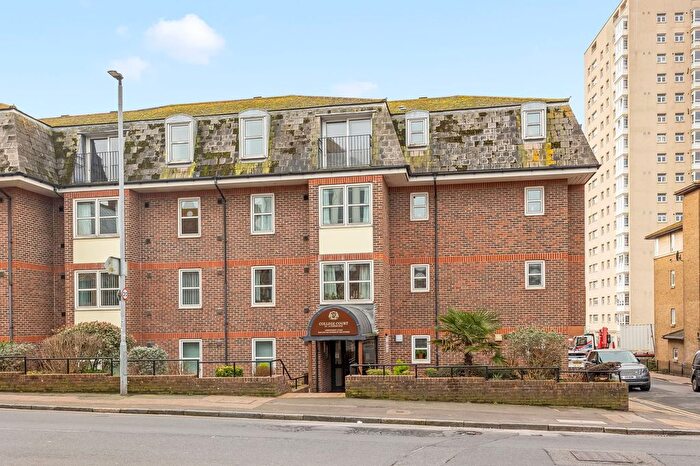 1 Bedroom Flat For Sale In Eastern Road, Brighton, BN2