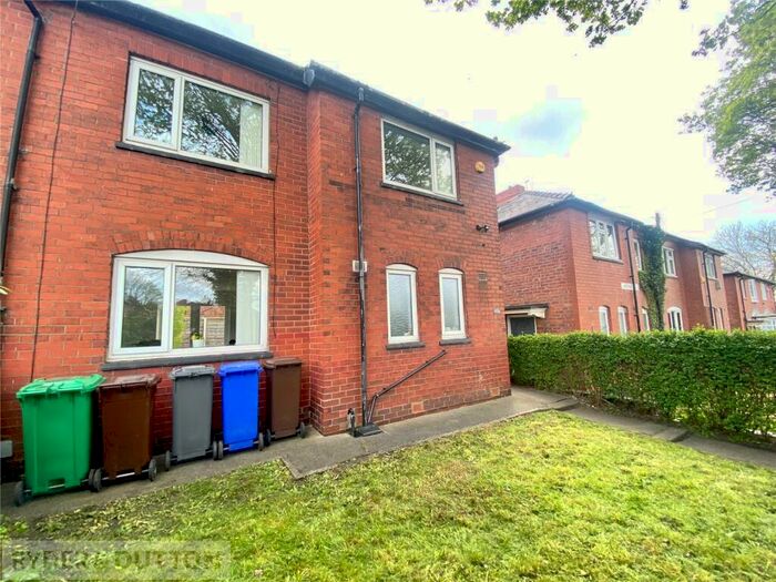 3 Bedroom Semi-Detached House To Rent In Lightbowne Road, Moston, Manchester, M40